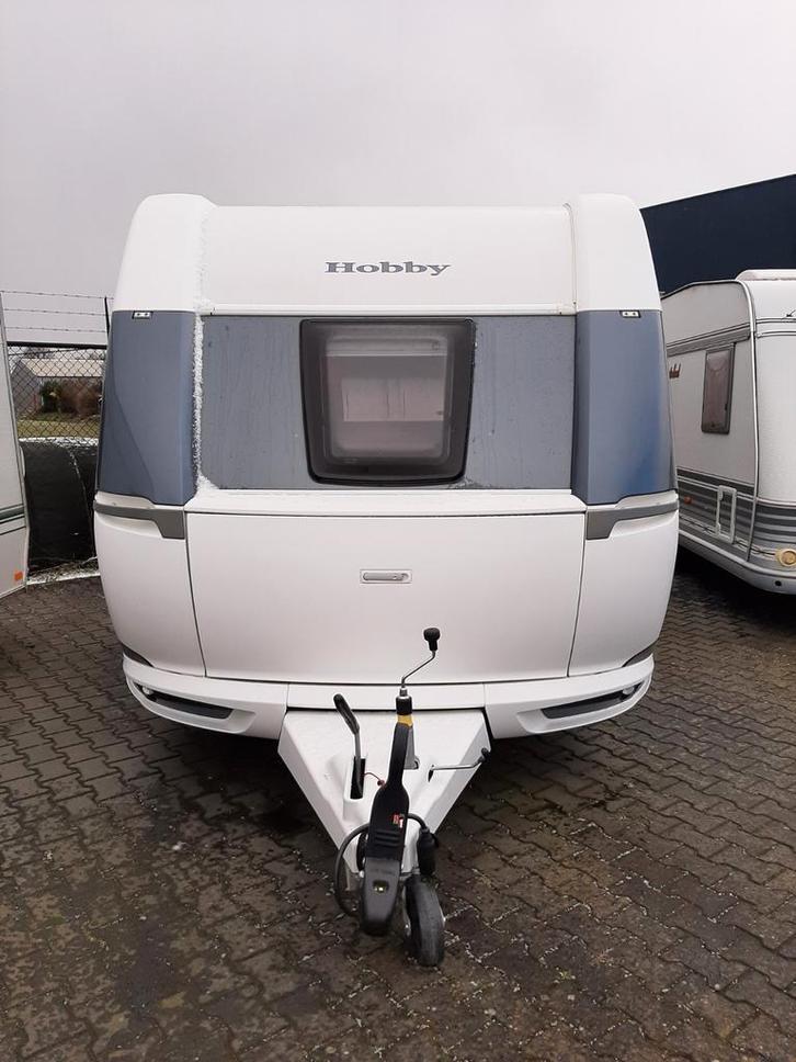 Caravan Hobby De Luxe 455uf, Caravans en Kamperen, Caravans, Particulier, tot en met 4, Rondzit, Hobby, Dwarsbed, Disselslot, Hordeur