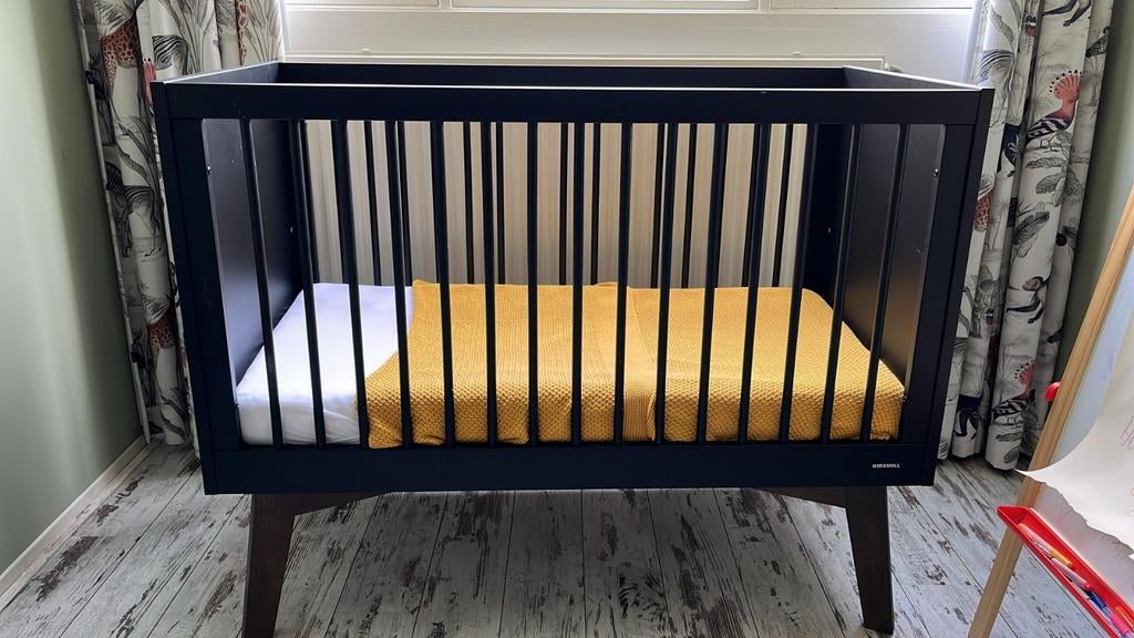Kidsmill sixties babykamer Zwart, Kinderen en Baby's, Kinderkamer | Complete kinderkamers, Ophalen, Zo goed als nieuw, Jongetje of Meisje