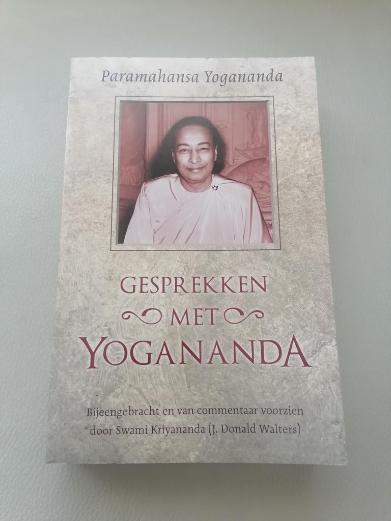 Gesprekken met Yogananda - Spiritueel Instructieboek, Ophalen of Verzenden, Zo goed als nieuw, Instructieboek, Spiritualiteit algemeen