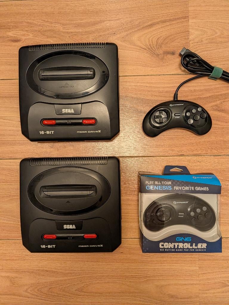 Sega Mega Drive 2 Bundel: 2x Consoles, Games +Everdrive, Spelcomputers en Games, Gebruikt, Mega Drive, Met games, Ophalen of Verzenden