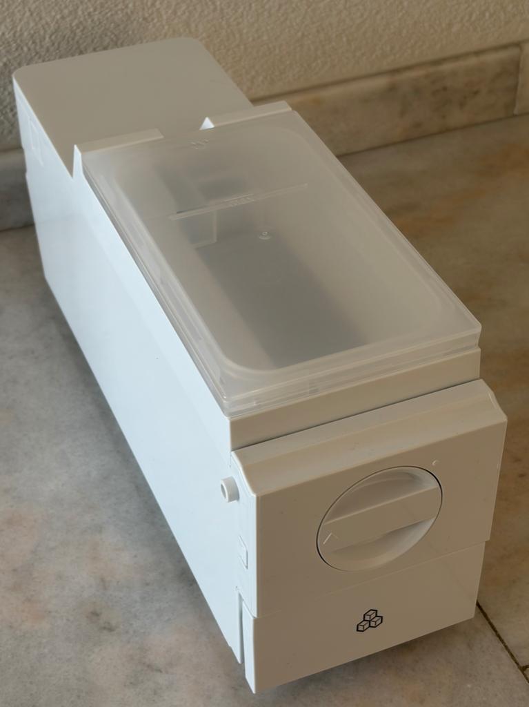 Liebherr - Easy Twist Ice maker - Nieuw, niet gebruikt, Witgoed en Apparatuur, IJsmachines, Ophalen of Verzenden, Nieuw, Zelfvriezend