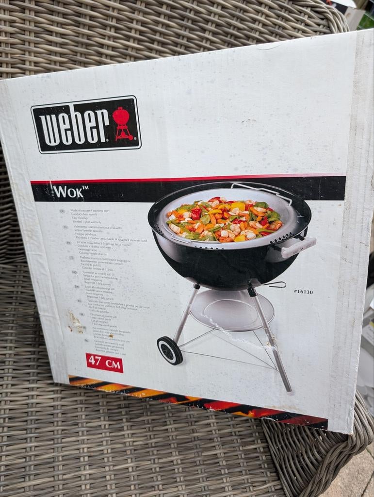 Weber Wok 47 cm voor barbecue - Nieuw in doos, Ophalen of Verzenden, Nieuw, Weber