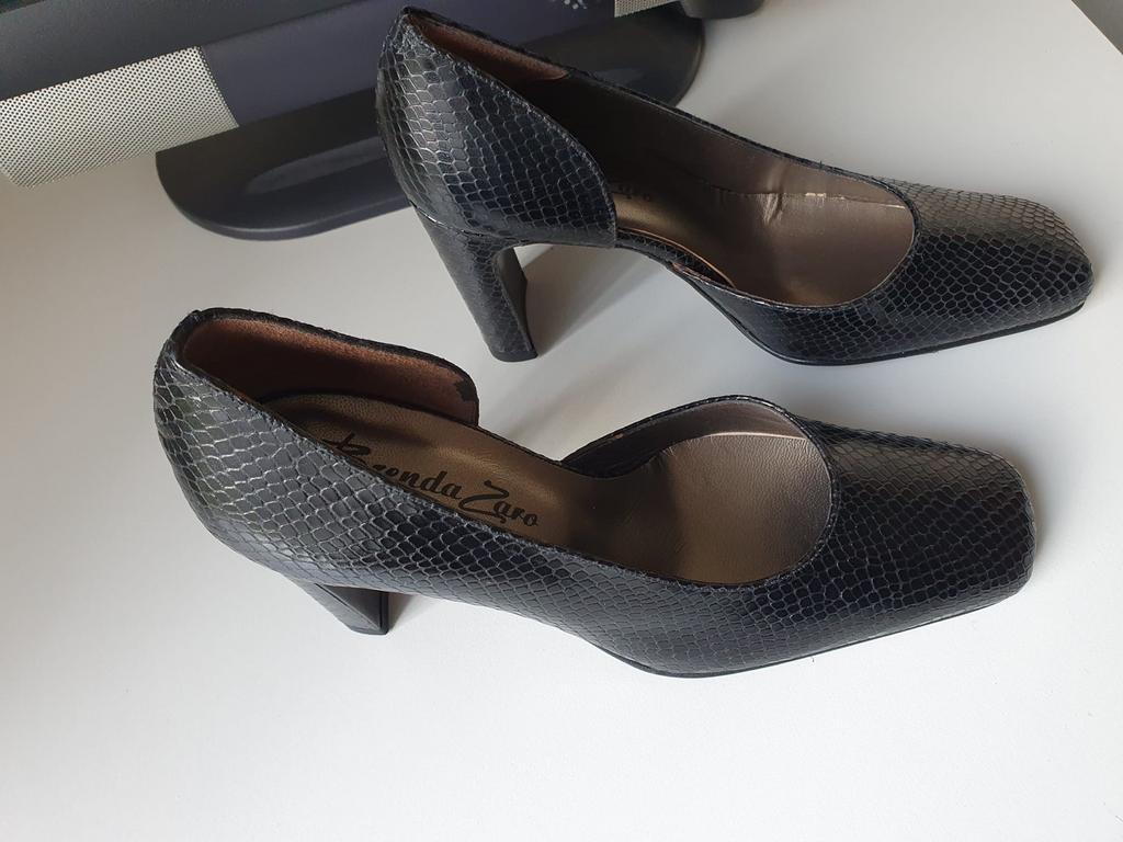 Nieuwe pump met slangenprint, Kleding | Dames, Schoenen, Ophalen, Nieuw, Zwart, Pumps