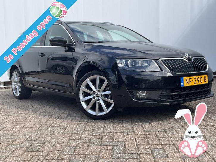 Skoda Octavia Combi 1.4 TSI Style Xenon Aut Trekhaak Canton, Auto's, Skoda, Bedrijf, Te koop, Octavia, ABS, Airbags, Airconditioning