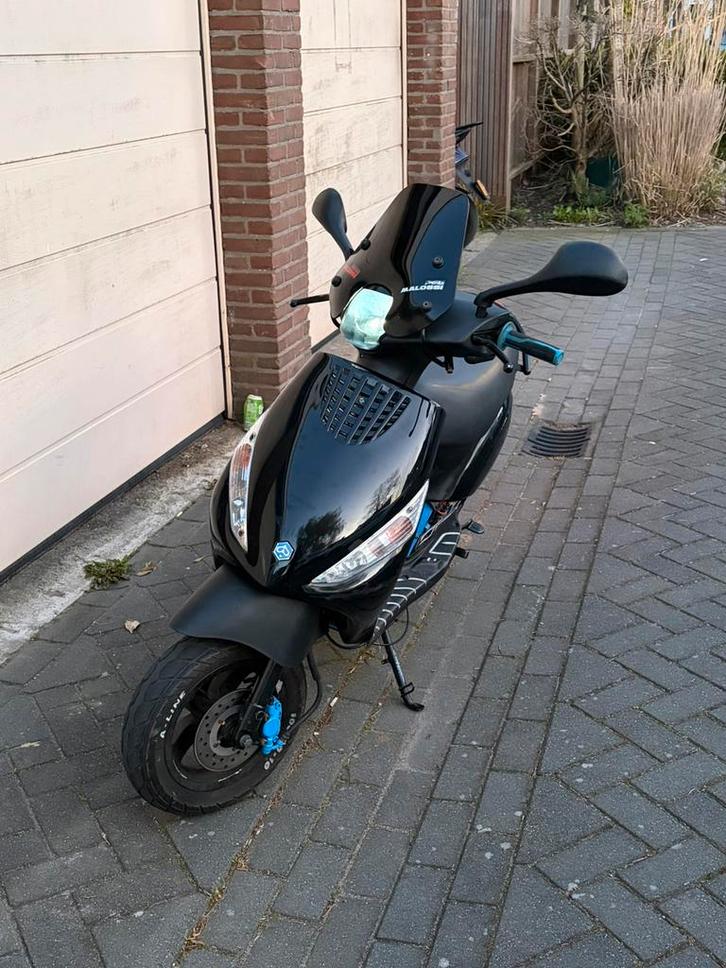 Piaggio zip 2t 70cc Vers blok!, Fietsen en Brommers, Scooters | Piaggio, Zo goed als nieuw, Zip, Maximaal 45 km/u, Tweetakt, Ophalen