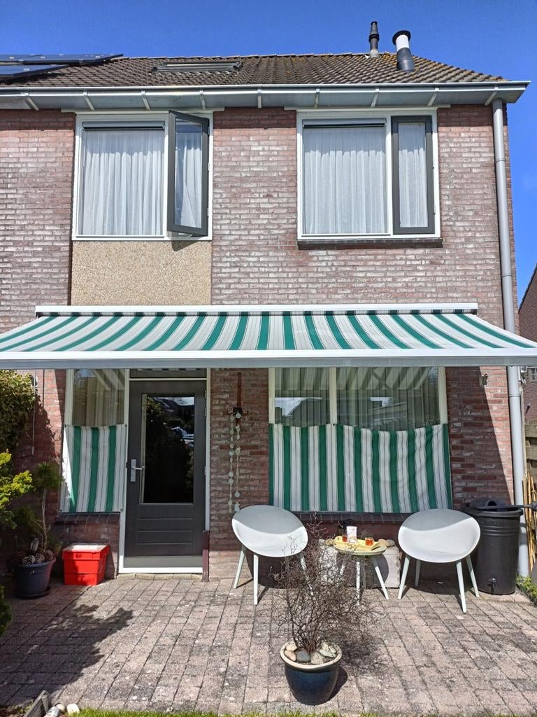 Zonnescherm uitval 3 meter 4.60 breed, Tuin en Terras, Zonneschermen, 150 tot 300 cm, Ophalen, Gebruikt, Knikarmscherm