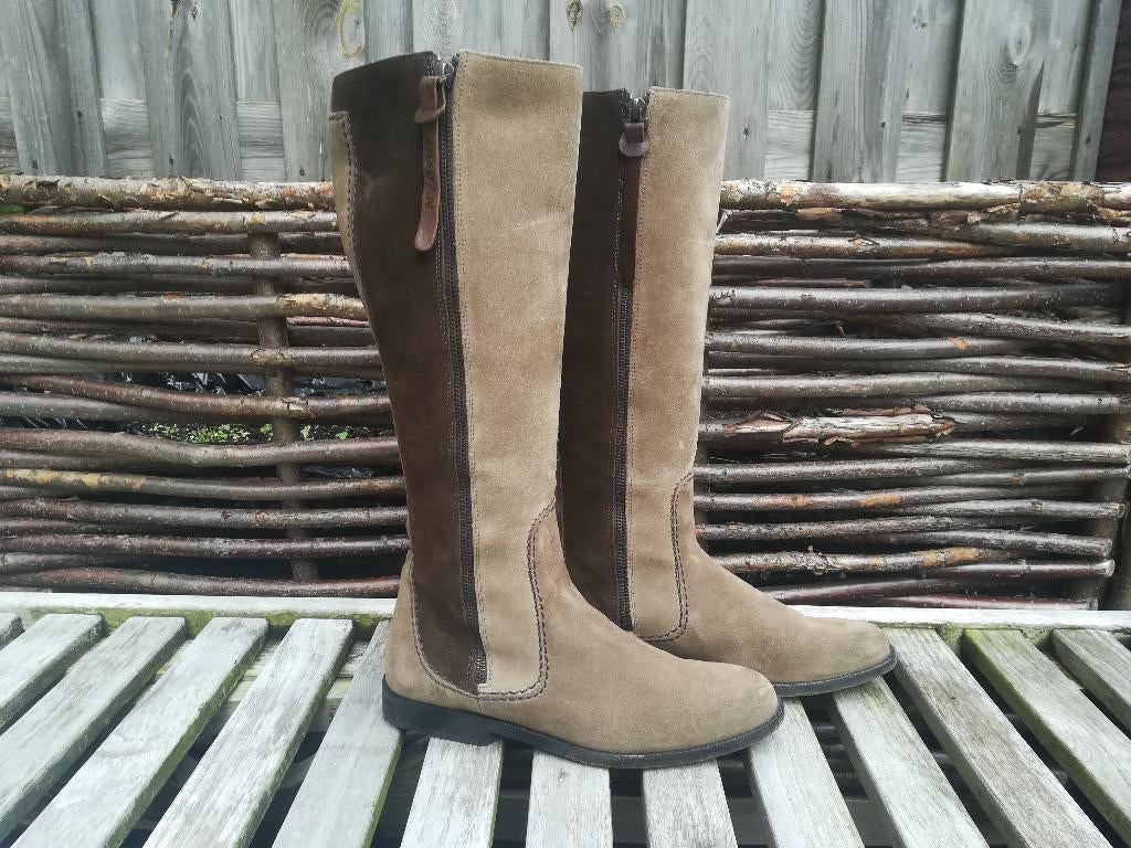 Hogan Laarzen suède bruin maat 38, Hoge laarzen, Bruin, Ophalen of Verzenden, Hogan