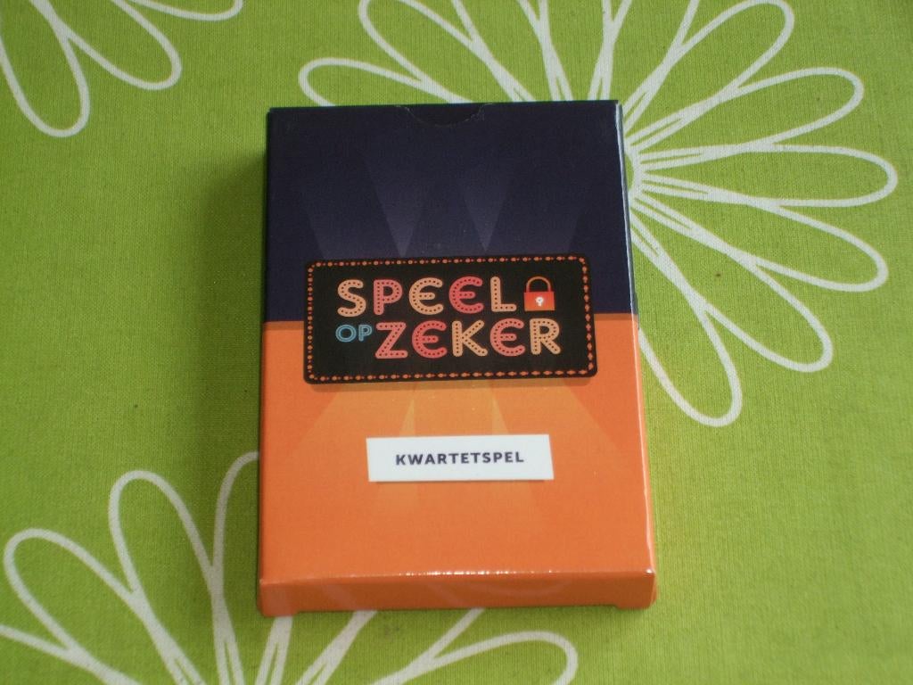 Speel op zeker kwartetspel - Digitaal veilig op je werk, Ophalen of Verzenden, Zo goed als nieuw, Kwartet(ten)