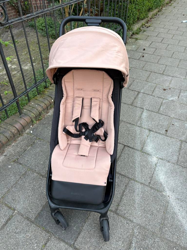 Dubatti buggy oudroze, Kinderen en Baby's, Buggy's, Ophalen, Zo goed als nieuw