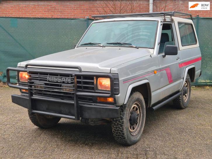 Nissan Patrol 3.3 D Hardtop *6 CILINDER* onverwoestbaar!, Auto's, Nissan, Bedrijf, Te koop, Patrol, 4x4, Dakrails, Metallic lak