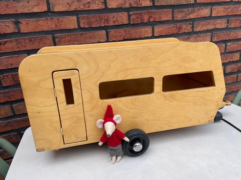 Houten caravan uniek poppenhuis, Ophalen of Verzenden, Gebruikt