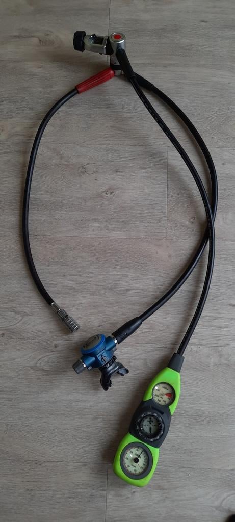 Cressi Sub duikregelaar met octopusse en console, Ophalen, Zo goed als nieuw, Zwem- of Duikvliezen