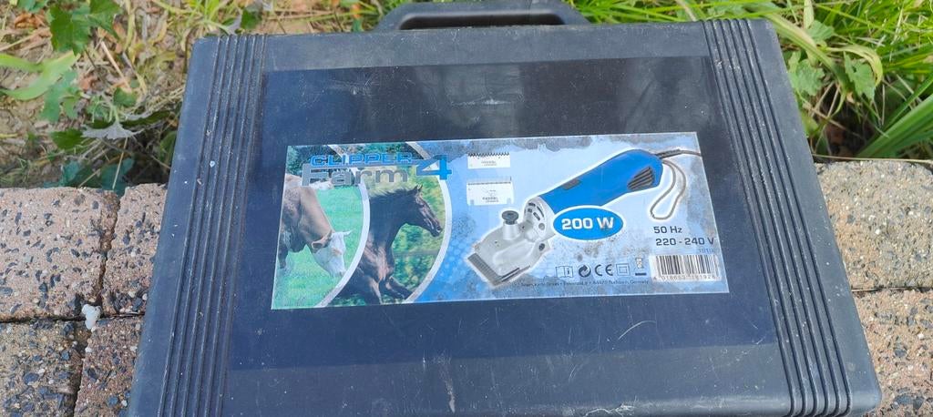 Scheerapparaat voor paarden en koeien, Ophalen