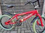 Bugatti Tornado BMX crossfiets met pegs en 360 voorwiel, Fietsen en Brommers, Ophalen, Staal, 20 tot 24 inch, Zo goed als nieuw
