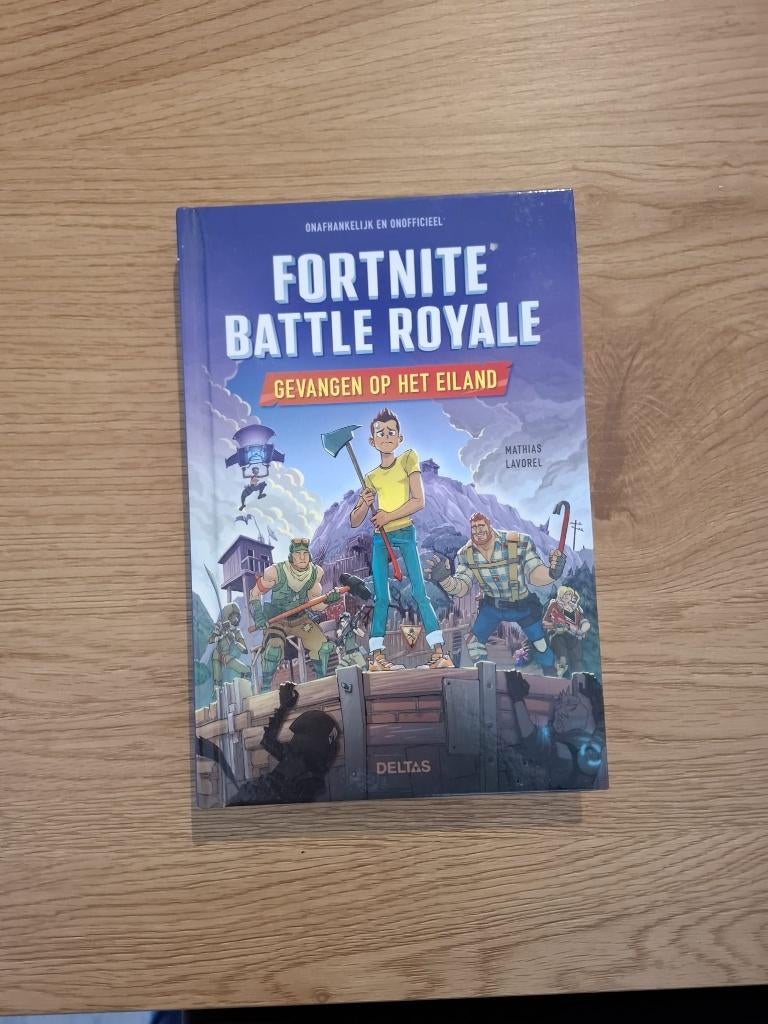 Fortnite Battle Royale – Gevangen op het eiland – hardcover, Ophalen of Verzenden, Zo goed als nieuw, Fictie, Mathias Lavorel