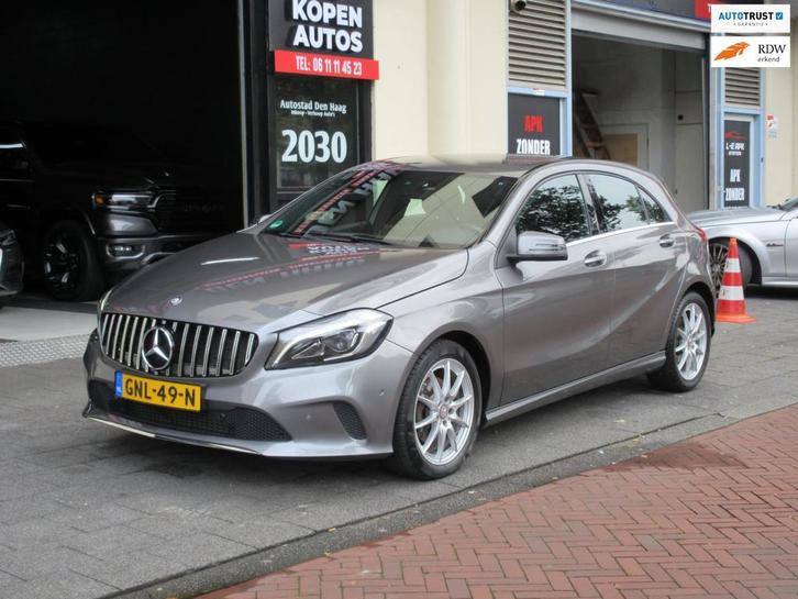 Mercedes-Benz A-klasse 180 Ambition Aut Leer Navi Clima Xeno, Auto's, Mercedes-Benz, Bedrijf, Te koop, A-Klasse, ABS, Airbags