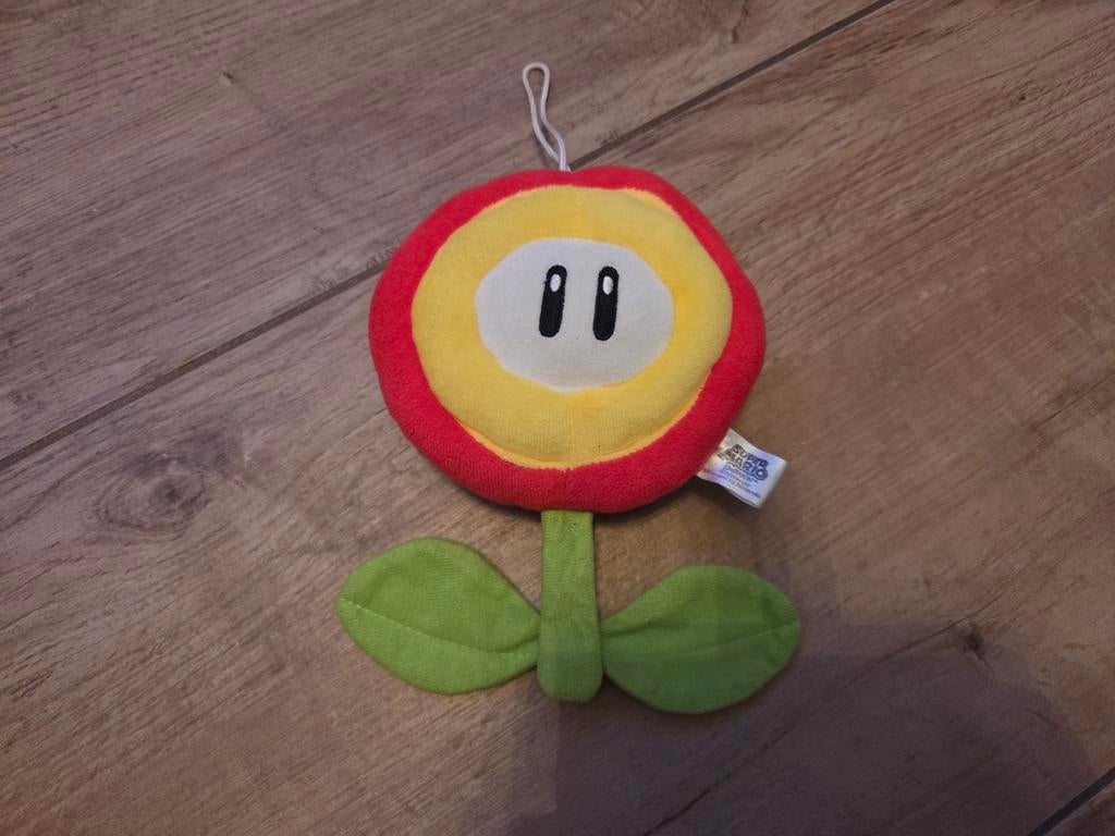 Veel verschillende super mario knuffels zie advertentie, Kinderen en Baby's, Speelgoed | Knuffels en Pluche, Ophalen of Verzenden