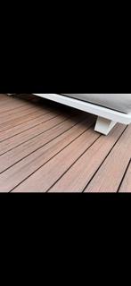 31m2 composiet vlonderplanken met hardhouten onderleggers, Ophalen, Gebruikt, Composiet