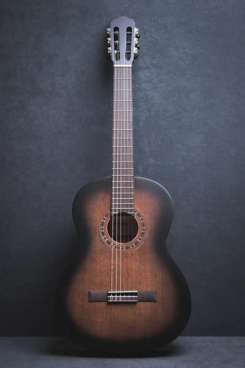 Akoestische gitaar La Mancha Romero Granito Antique Brown, Muziek en Instrumenten, Snaarinstrumenten | Gitaren | Akoestisch, Zo goed als nieuw