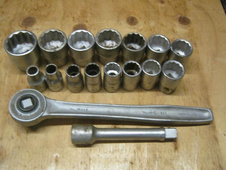 Rahsol Ratel + doppen + verlengstuk 1/2 duim, Auto diversen, Autogereedschap, Gebruikt, Ophalen of Verzenden