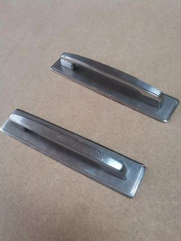 Ford deur handle beschikbaar voor biedingen