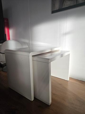 Uitschuifbare Bijzettafels Wit - DIY Project beschikbaar voor biedingen