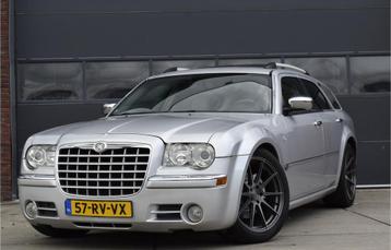 Chrysler 300C Touring 3.5 V6 Navi - Cruise - NAP - Youngtime beschikbaar voor biedingen
