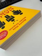 Boek Hallo robot, Ophalen of Verzenden, Zo goed als nieuw, Bennie Mols; Nieske Vergunst, Wereld