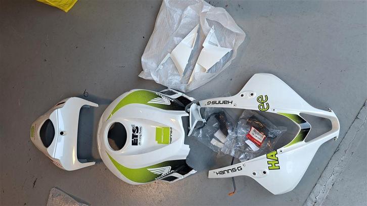 Honda 14 CBR600RR originele delen hanspree kappenset met lic, Motoren, Onderdelen | Honda, Gebruikt, Ophalen of Verzenden