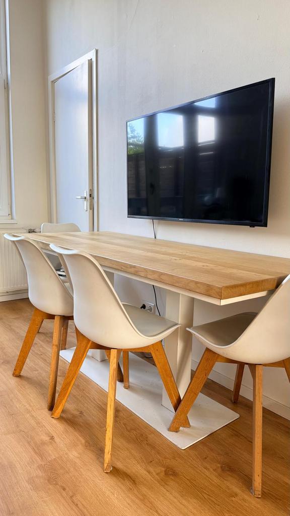 Eames stoelen (look-a-like), Huis en Inrichting, Tafels | Eettafels, Gebruikt, 50 tot 100 cm, Vijf personen of meer, Rechthoekig