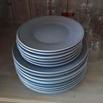 Servies, 24 delig, Huis en Inrichting, Keuken | Servies, Ophalen, Zo goed als nieuw, Bord(en), Overige stijlen