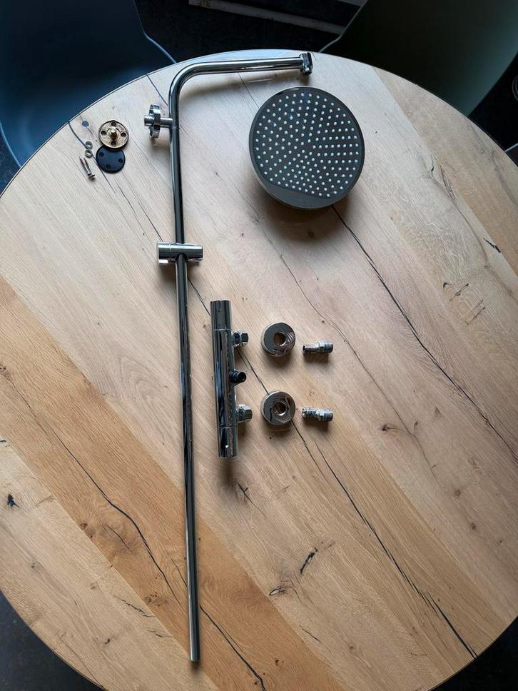 Hansgrohe Regendouche Set, Huis en Inrichting, Badkamer | Complete badkamers, Zo goed als nieuw, Met douche, Ophalen
