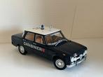 Alfa Romeo Giulia Carabinieri 1:18 Minichamps, Ophalen of Verzenden, Zo goed als nieuw, Auto, MiniChamps