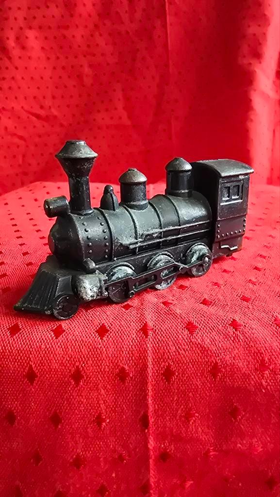 Vintage Stoomlocomotief Puntenslijper Miniatuur, Verzamelen, Retro, Ophalen of Verzenden