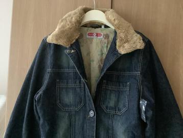 Spijker Jas mt. 170.   ( ook. wel mt, medium). beschikbaar voor biedingen