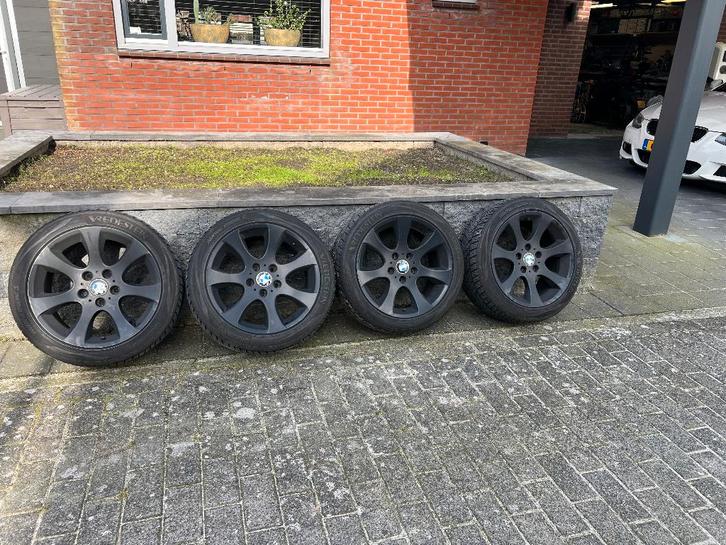 Vredestein Wintrac Extreme S winterbanden – 225/45 R17 (BMW), Auto-onderdelen, Banden en Velgen, Banden en Velgen, Winterbanden