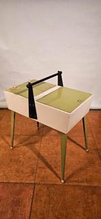 Gispen tomado pilastro Vintage Naaitafel / Naaikistje, Ophalen of Verzenden, Gebruikt