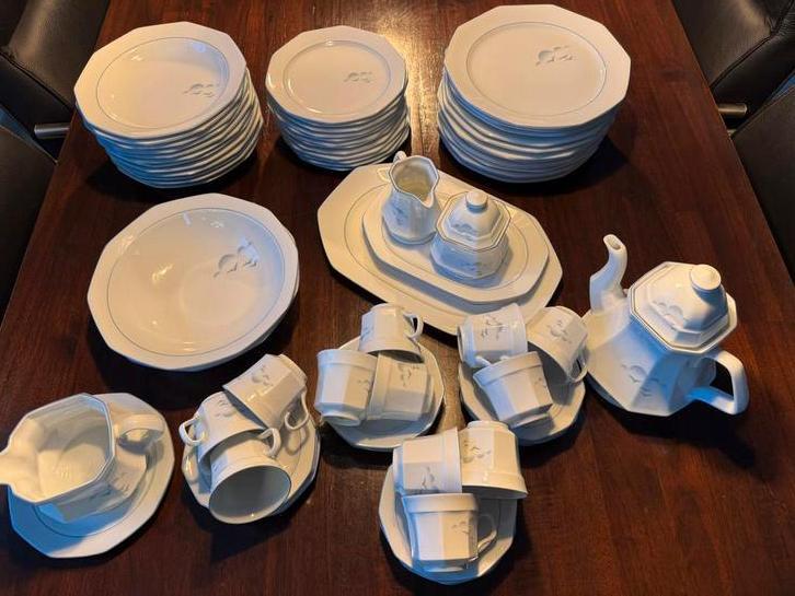 Compl.  12 delig servies van Winterling Marktleuthen Bavaria, Huis en Inrichting, Keuken | Servies, Zo goed als nieuw, Compleet servies