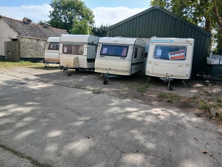 Caravans te koop gevraagd, Caravans en Kamperen, Caravans, Particulier, tot en met 4, 500 - 750 kg, Treinzit, Beyerland, Vast bed