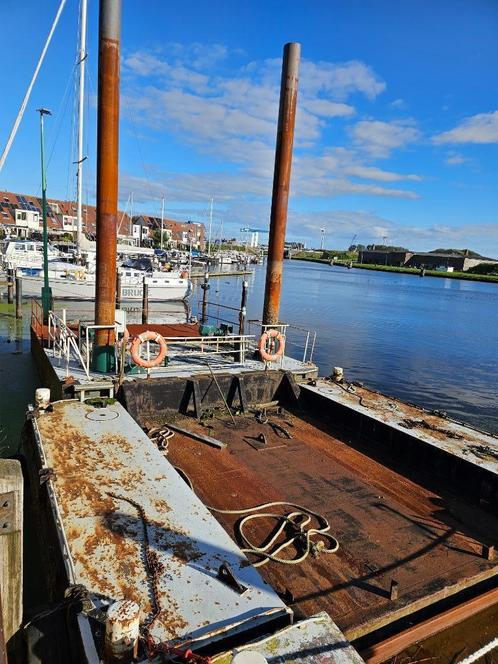 Te huur / Te koop Kraanponton, Watersport en Boten, Beroepsscheepvaart, Gebruikt, Ponton, 10 tot 25 meter, Diesel, Ophalen