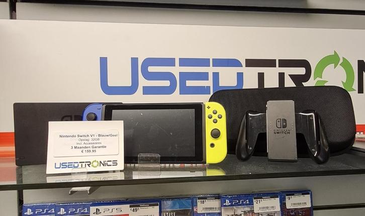 Nintendo Switch V1, Spelcomputers en Games, Spelcomputers | Nintendo Switch, Gebruikt, Switch Original, Met 2 controllers, Ophalen of Verzenden