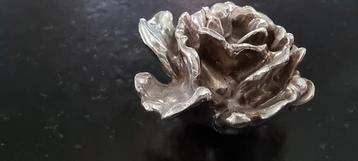 Zilveren vintage hanger roos beschikbaar voor biedingen