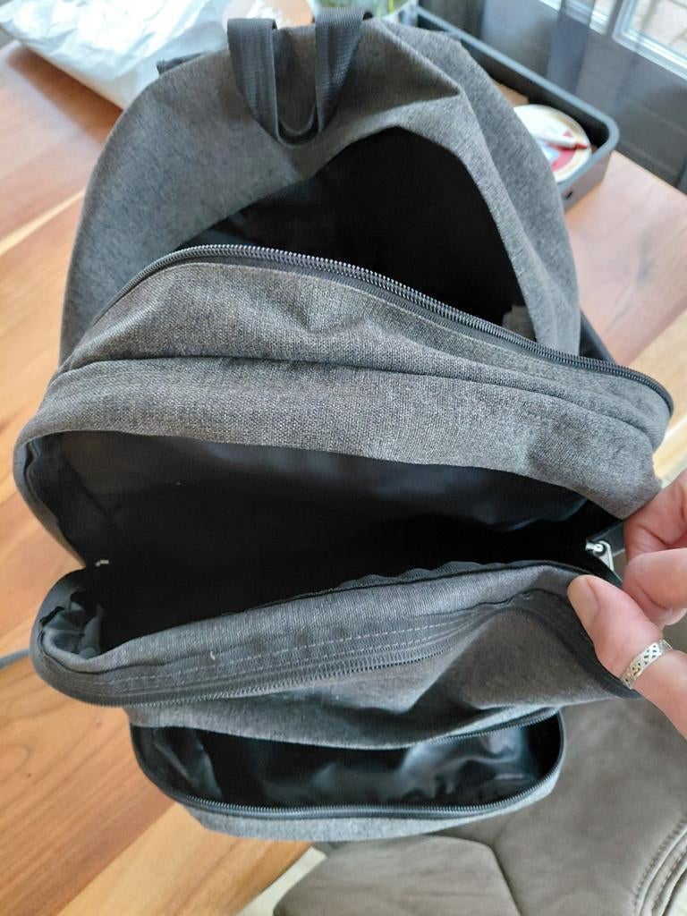 Eastpak Rugzak - Grijs, Sieraden, Tassen en Uiterlijk, Tassen | Rugtassen, Gebruikt, 25 tot 40 cm, Ophalen of Verzenden, 30 tot 45 cm