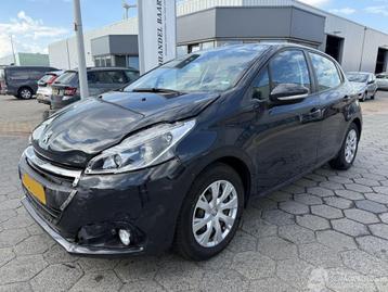 Peugeot 208 1.2 PureTech Blue Lion (bj 2018) beschikbaar voor biedingen