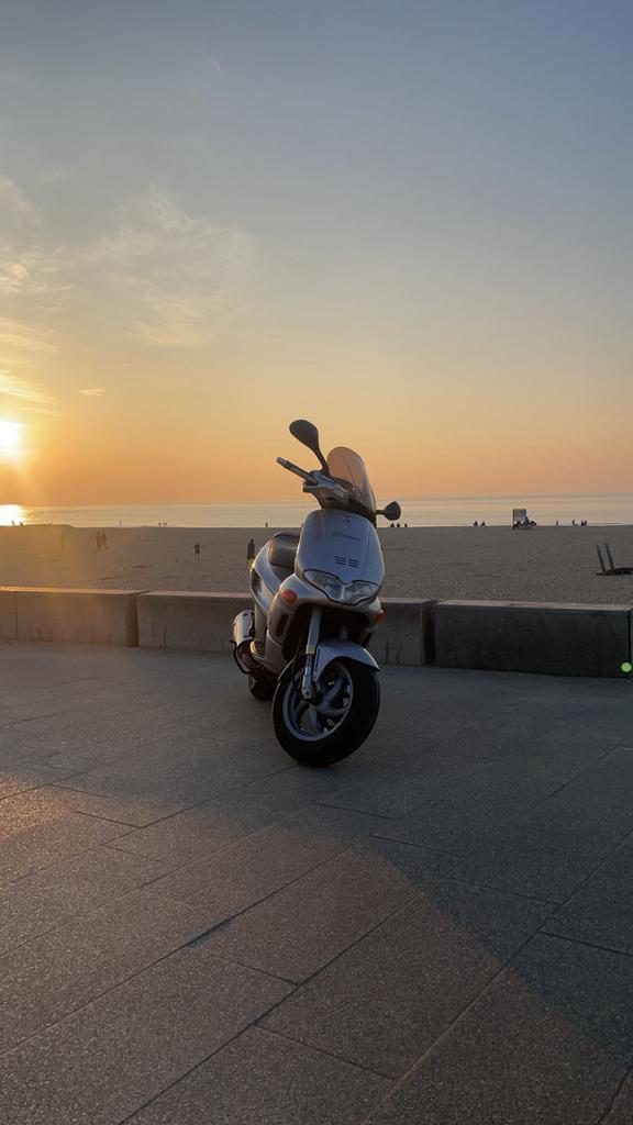 Gilera Runner 180cc (172cc) SD M07 A1 Gereviseerd blok, Fietsen en Brommers, Scooters | Piaggio, Zo goed als nieuw, Tweetakt, Ophalen of Verzenden