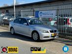 BMW 3-serie 320i Business Line | Navi | Airco | Cruise | NAP, Origineel Nederlands, Te koop, Zilver of Grijs, 5 stoelen