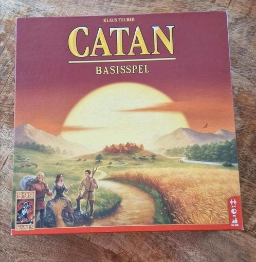 Catan Basisspel nieuwstaat!!, Hobby en Vrije tijd, Gezelschapsspellen | Bordspellen, Zo goed als nieuw, Drie of vier spelers, Ophalen of Verzenden