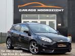 Ford Focus 2.0 ST-3 SCHUIFDAK|XENON-LED|NAVIGATIE|CAMERA|ECC, Auto's, Ford, Lichtsensor, 15 km/l, Gebruikt, Zwart