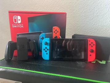Nintendo Switch incl alle Kabels en doos beschikbaar voor biedingen