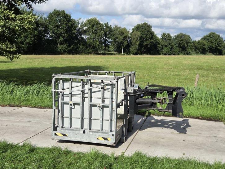 Manitou NAC2.25/4 werkbak 365 kg, Zakelijke goederen, Machines en Bouw | Kranen en Graafmachines, Verreiker